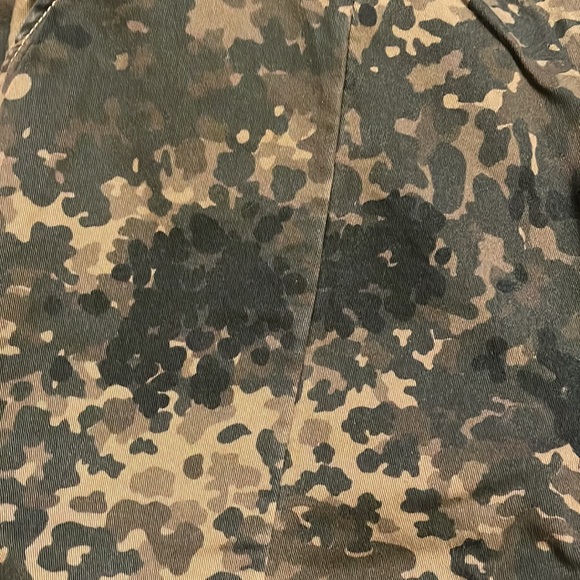 J Brand pants - Picture 6 of 6